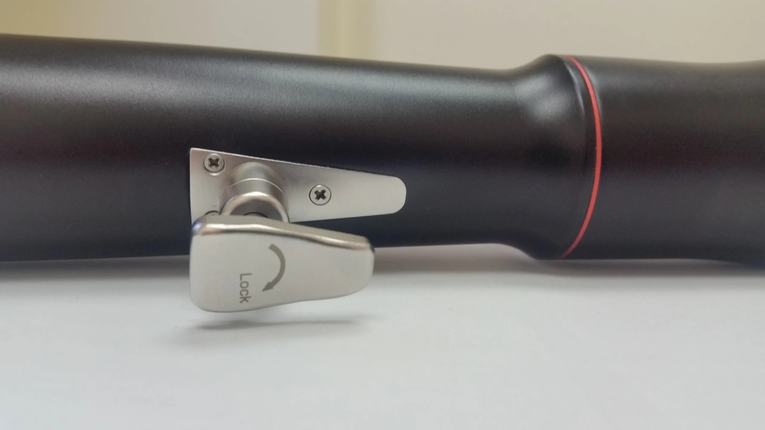 Battery Powered TPLO Saw 13 Battery Powered TPLO Saw