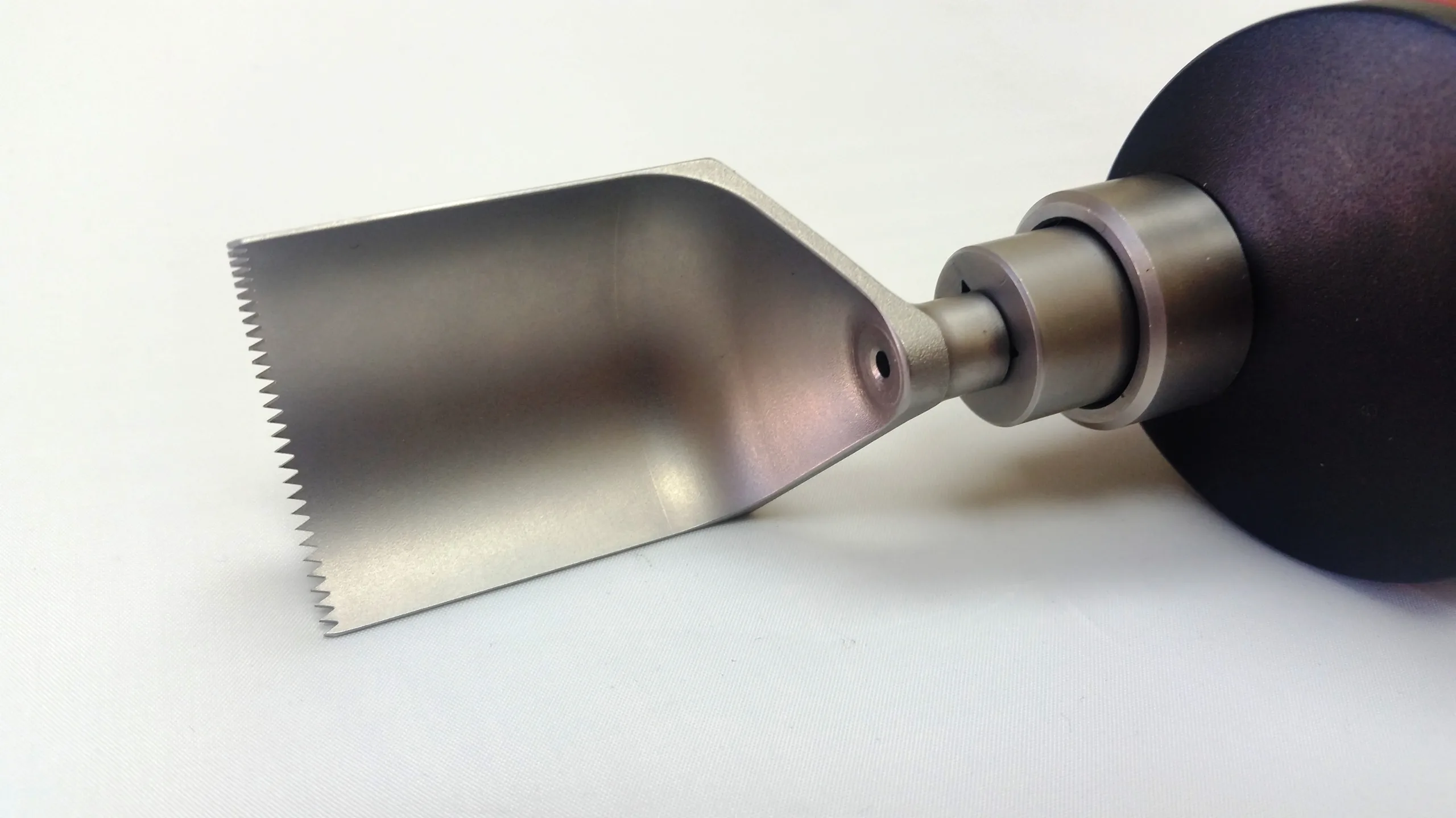 Battery Powered TPLO Saw 14 Battery Powered TPLO Saw